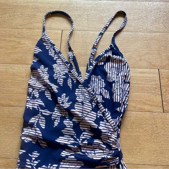 Tori Richard Spaghetti Strap Midi Dress - Picture 2 of 4